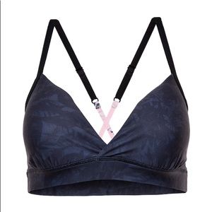 FINAL $ ⚠️ Tone It Up x Bandier Midnight Daisy Bra